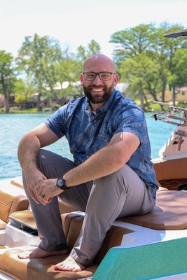 Portrait of Billy Stephens, Waterfront / Luxury Real Estate Agent