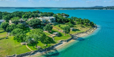 Waterfront Vs. Water View Homes: What's The Difference?