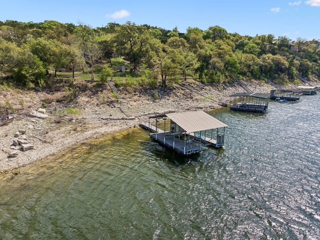 10328 W Darleen