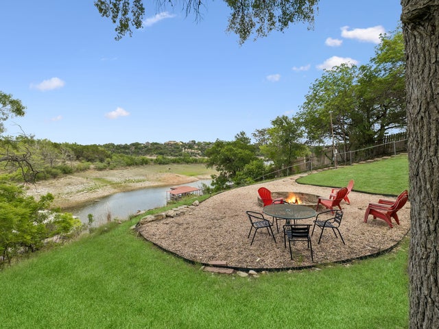 25420 Cove Dr