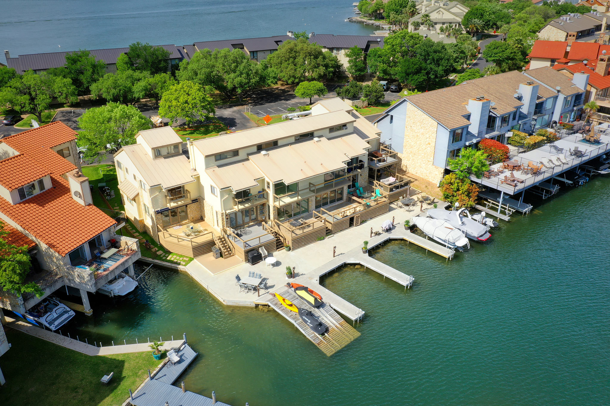 105 Island Drive A, Horseshoe Bay Property Listing