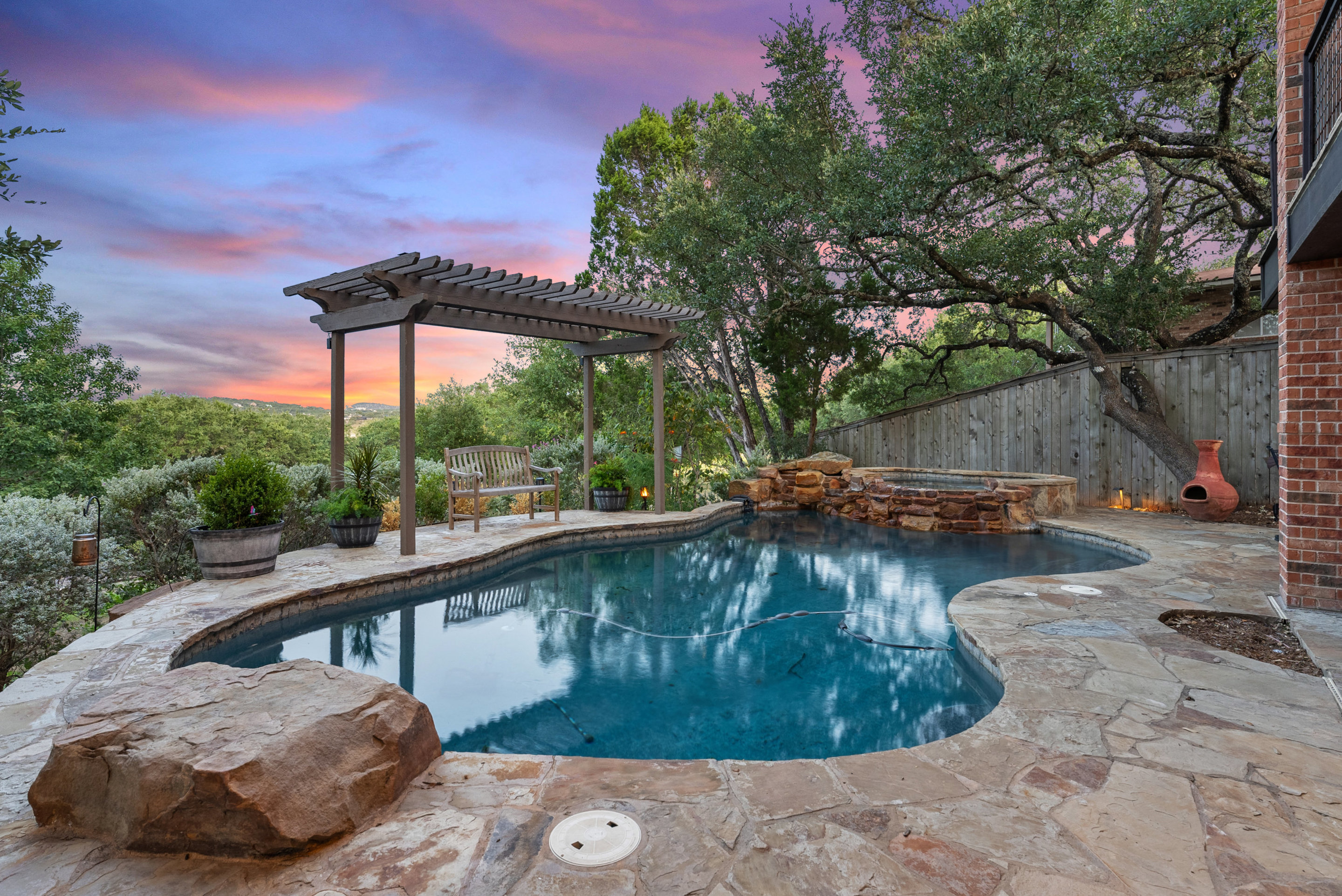 Residential Real Estate for Sale located in the neighborhood of Oak Hideaway Estates, on Canyon Lake in the city of Canyon Lake, Texas