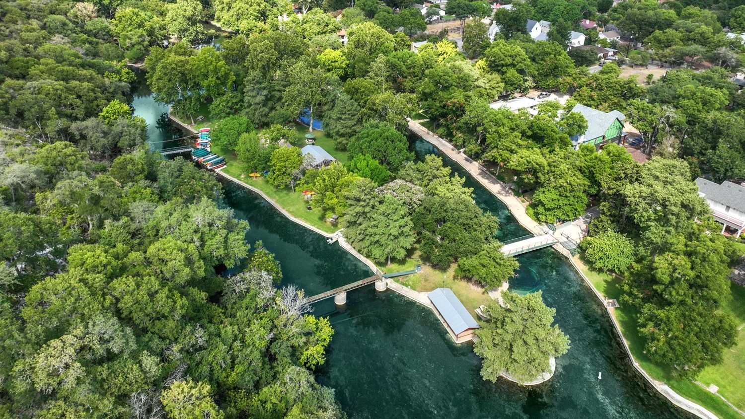 Comal River Waterfront Homes For Sale The Lakefront Group