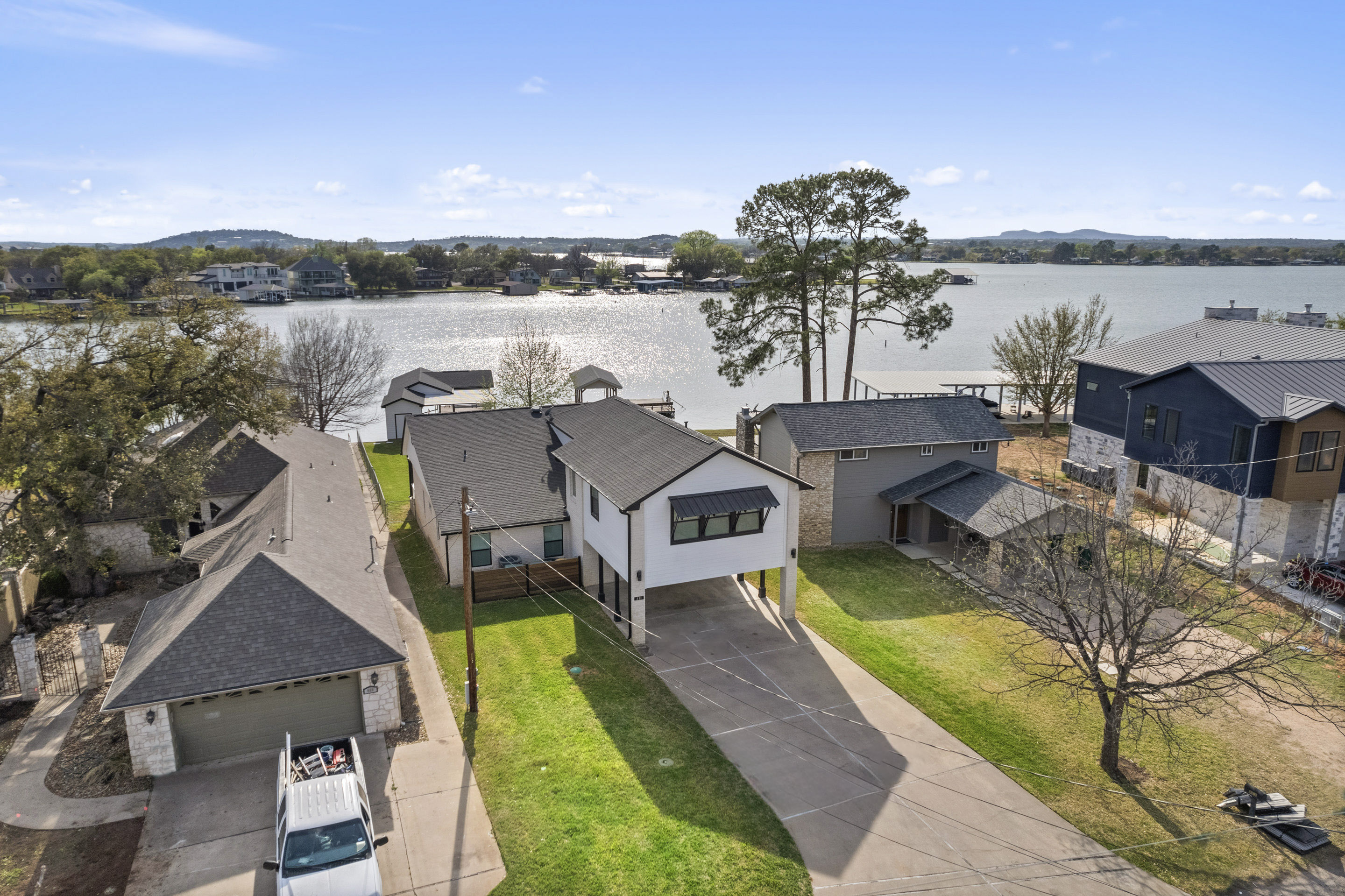 Residential Real Estate for Sale at 411 W Greenbriar on Lake LBJ - MLS #000411