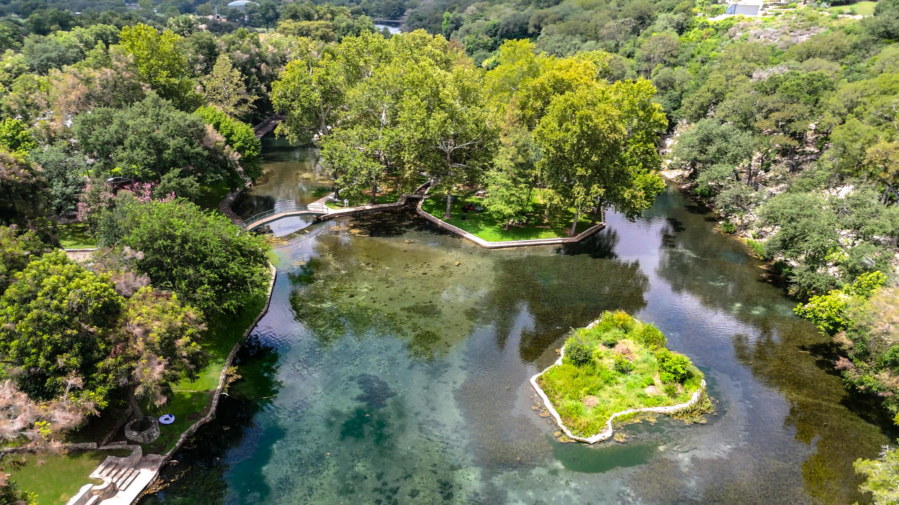 MLS #000436 for Sale at 436 Lakeview Blvd, on Comal River in the city of New Braunfels, 78130