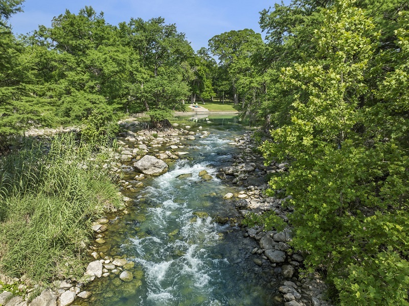 Guadalupe River Resorts For Sale The Lakefront Group